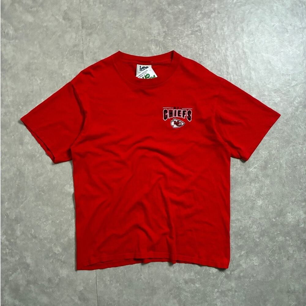 90s Vintage Kansas City Chiefs Embroidered Minimal Lee Sports Red T-Shirt -L